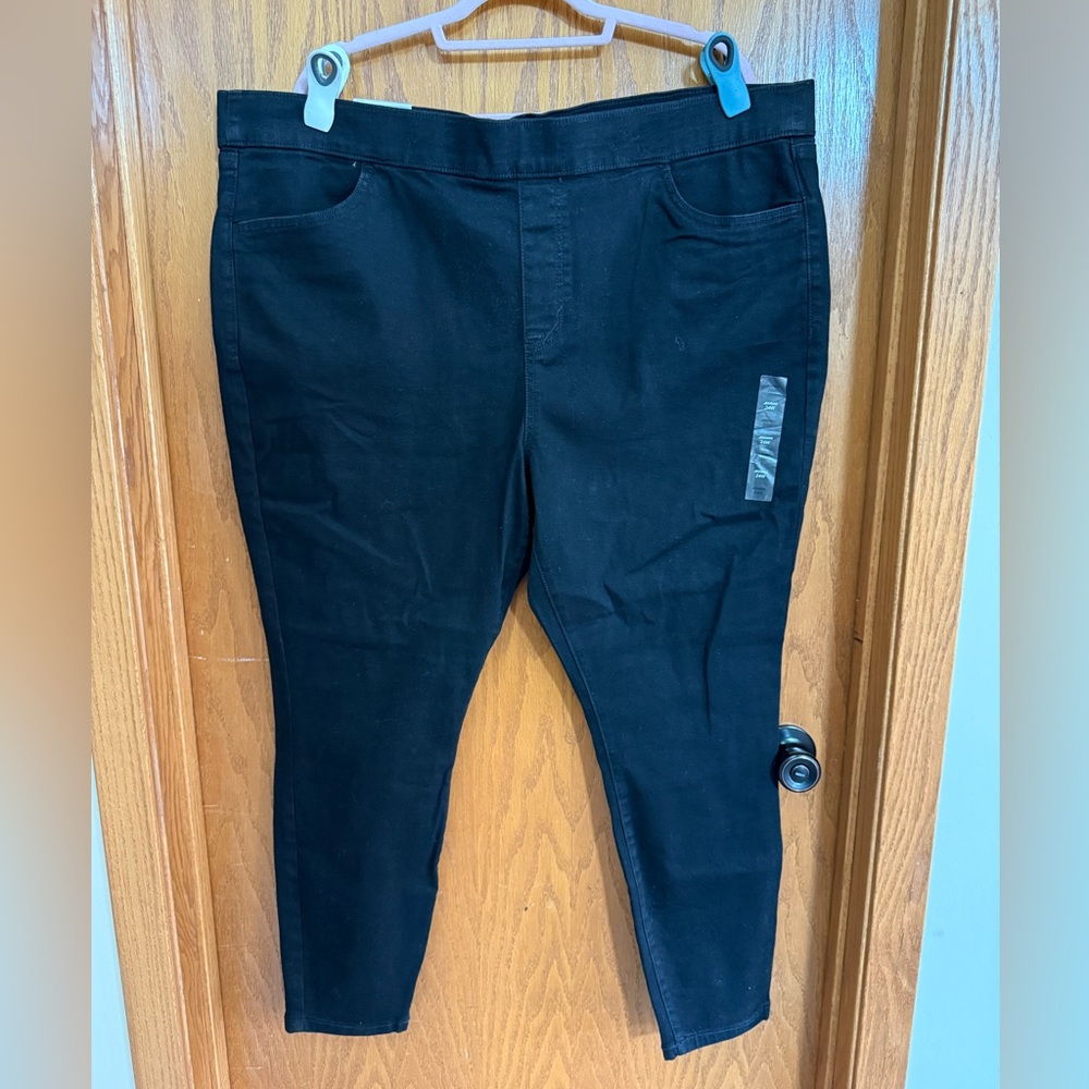 Sonoma Black Jeggings size 24W NET